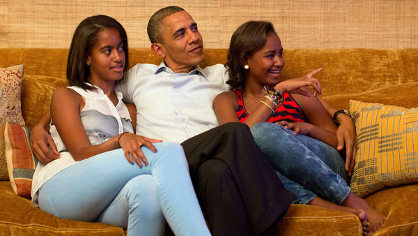 video-obama-girls