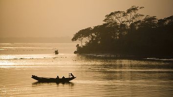 bangladesh escape